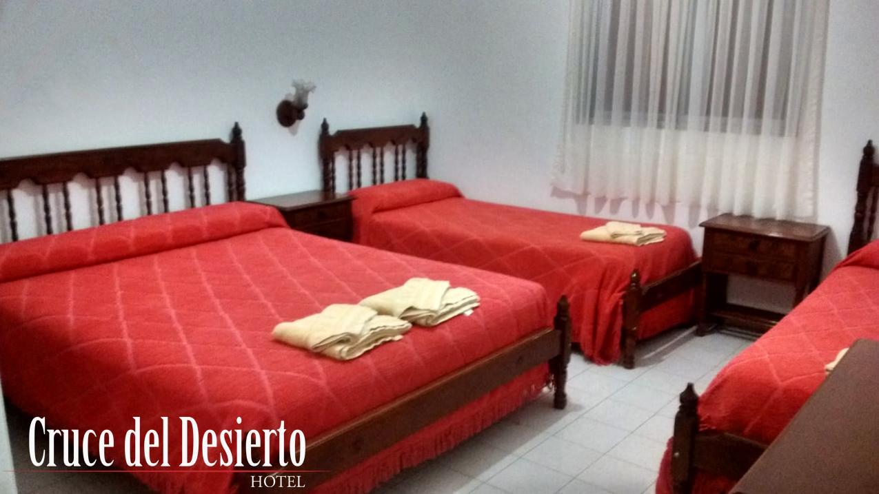 Hotel Cruce Del Desierto Veinticinco de Mayo  المظهر الخارجي الصورة