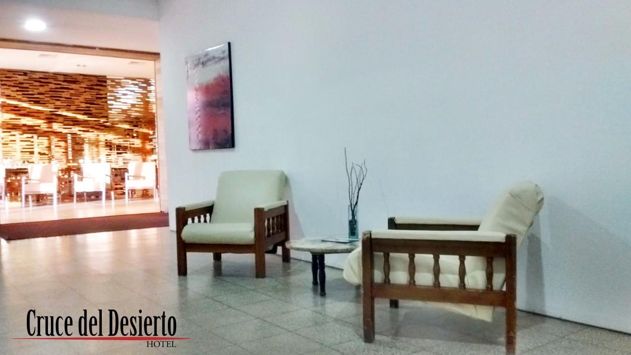 Hotel Cruce Del Desierto Veinticinco de Mayo  المظهر الخارجي الصورة