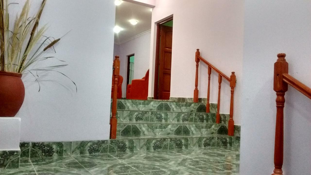 Hotel Cruce Del Desierto Veinticinco de Mayo  المظهر الخارجي الصورة